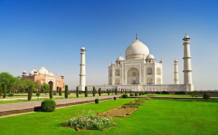 Taj Mahal Tour Package by Car: An Unforgettable Journey to India’s Iconic Monument