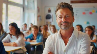 Kirill Yurovskiy: Political Literacy for Young People